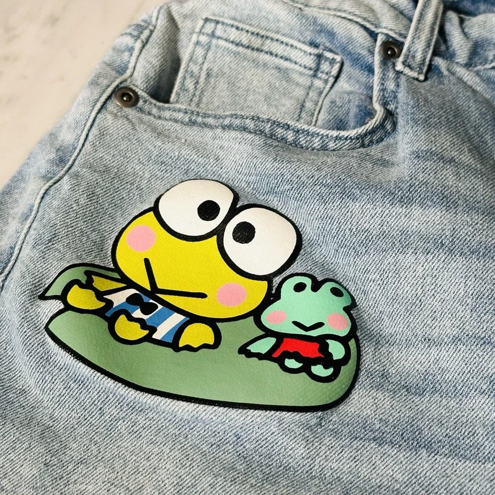 Keroppi By Sanrio Keroppi and Friends Denim Shorts Women's Size 5